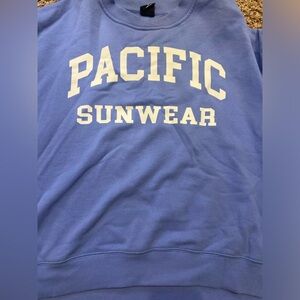 Cute, barley warn, Pacsun crewneck, size medium